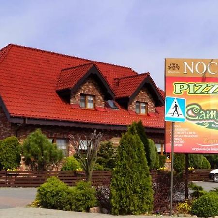 Noclegi Cameleon Słupca Buitenkant foto